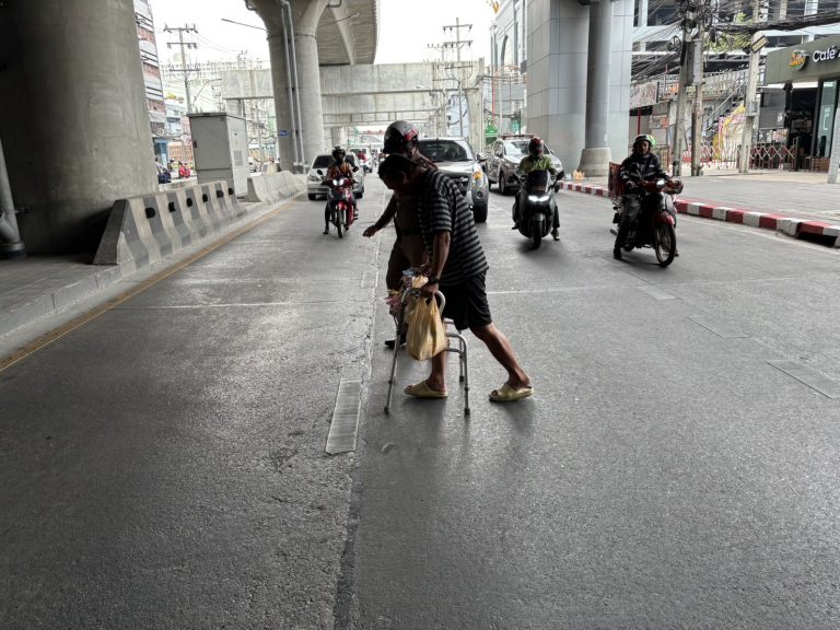 “ตำรวจไม่ใช่ยักษ์ ที่น่ารักมีอีกเยอะ”