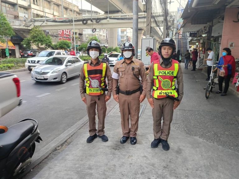 อำนวยความสะดวกด้านการจราจร    และดูแลความปลอดภัยของประชาชน ประจำเดือน ธ.ค.67